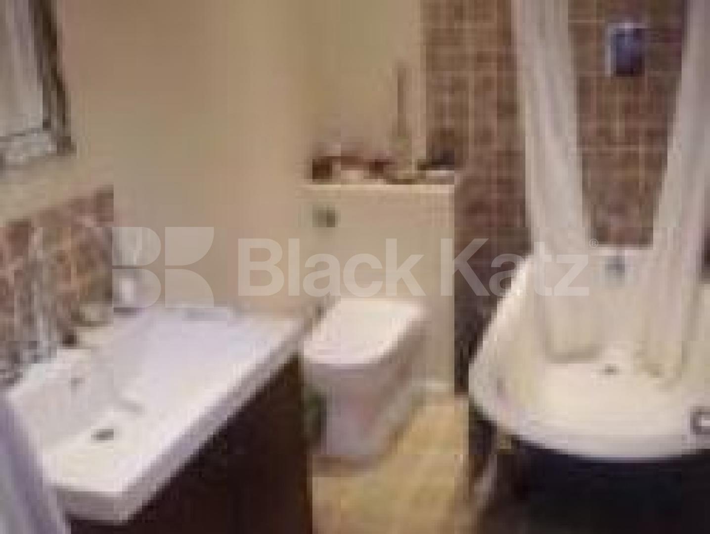 			Must See !, 3 Bedroom, 1 bath, 1 reception Flat			 Hornsey Rise Gardens, CROUCH END BORDERS N19